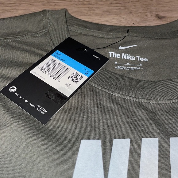 Nike Sportswear Mens Logo T-Shirt - Picture 3 of 5